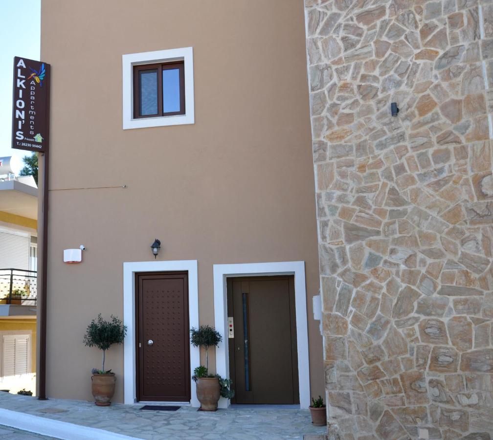 Alkioni'S Nest Apartments Arkoudi Bagian luar foto