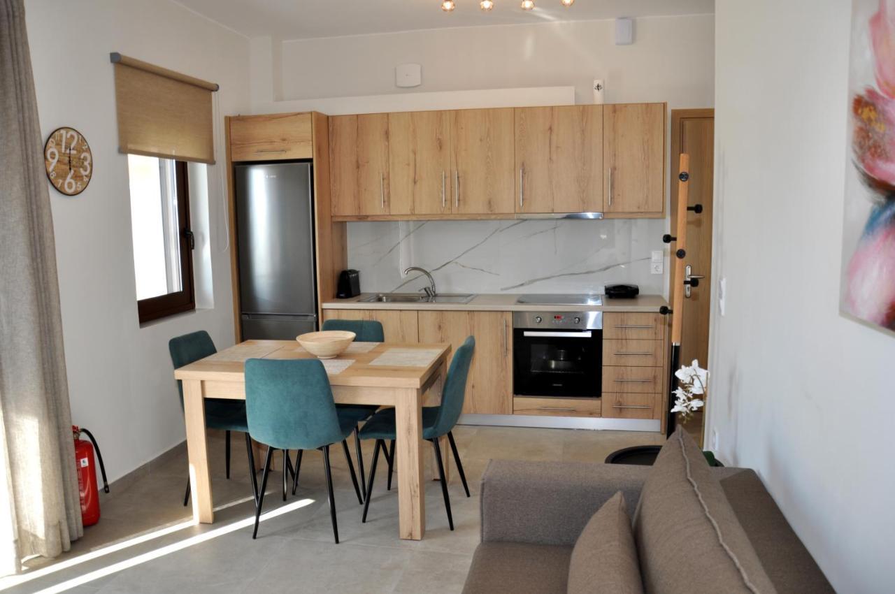 Alkioni'S Nest Apartments Arkoudi Bagian luar foto