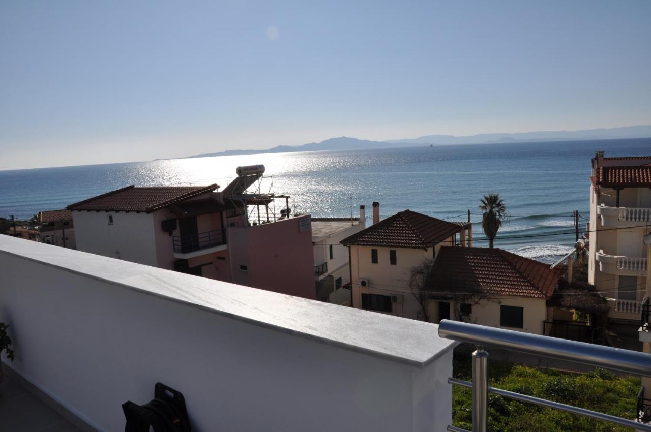 Alkioni'S Nest Apartments Arkoudi Bagian luar foto