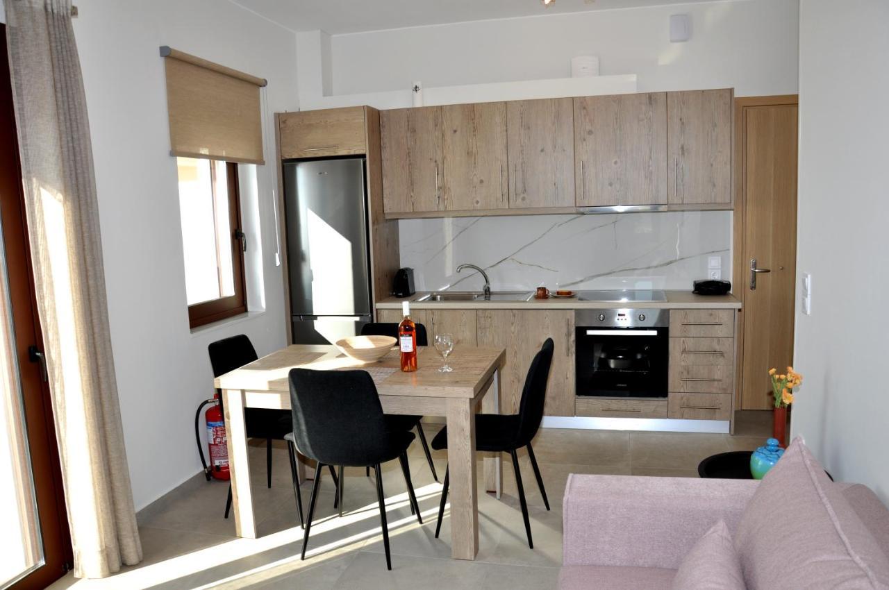 Alkioni'S Nest Apartments Arkoudi Bagian luar foto